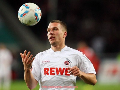 黑白体育直播-聚焦世俱杯商业合作新趋势：多元模式创新带来的市场突破